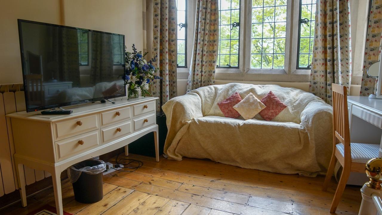 Cleeve House Bed and Breakfast Melksham Buitenkant foto