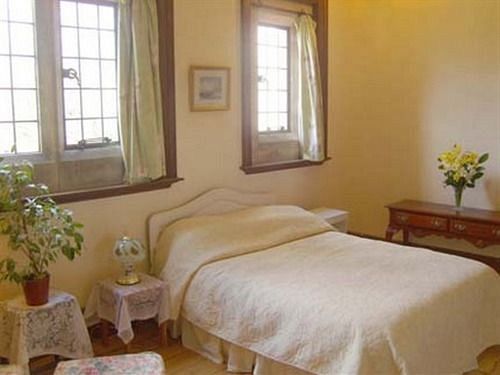 Cleeve House Bed and Breakfast Melksham Buitenkant foto